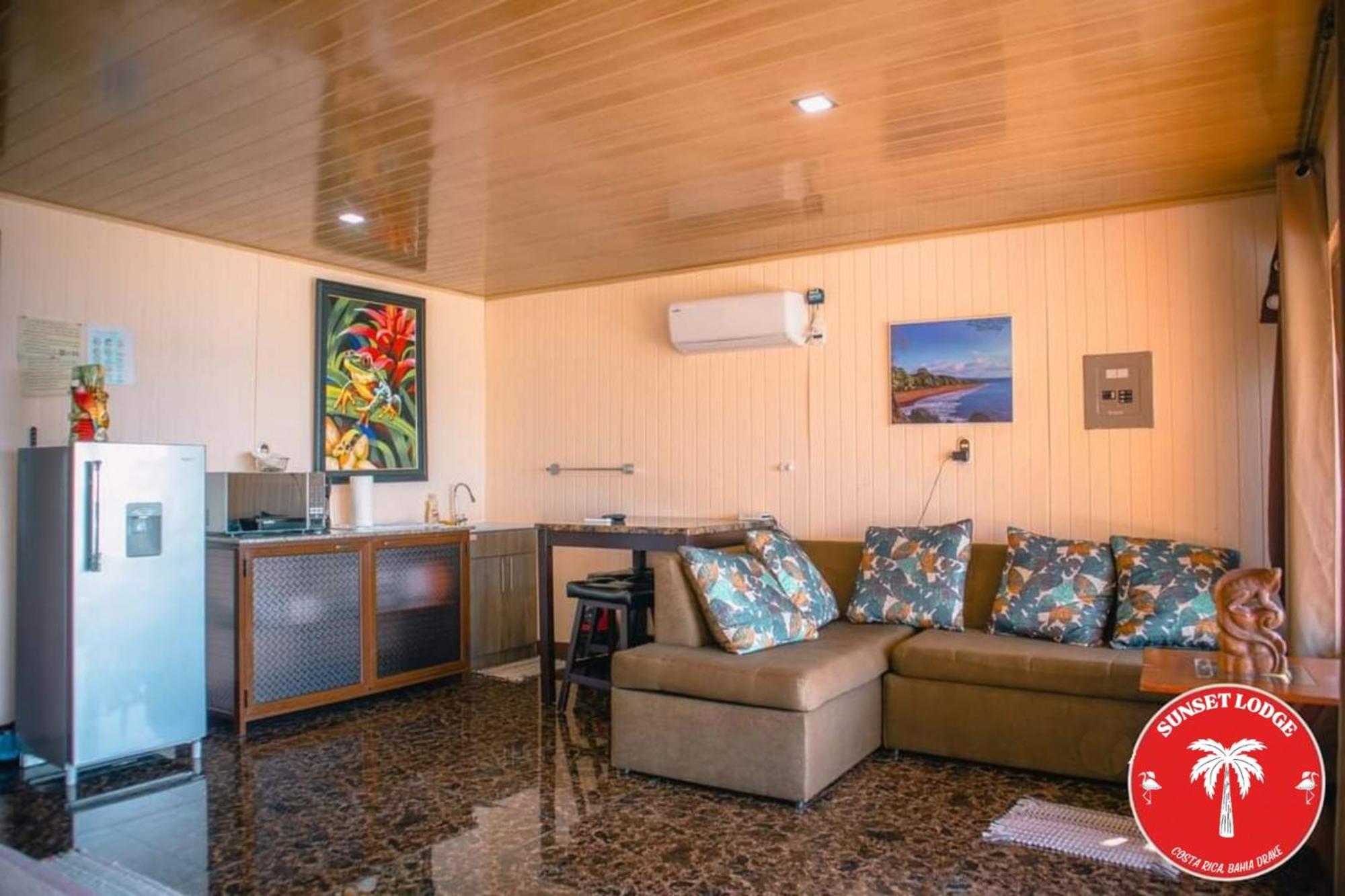 Sunset Lodge Drake Bay Room photo